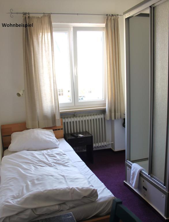 City Hotel Meesenburg Wurzburg Room photo
